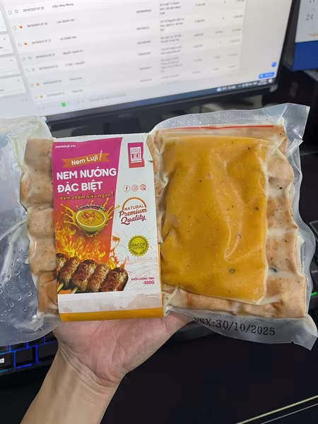 Nem Lụi Luji 500gr/10c